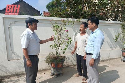 Những đảng viên cao tuổi nêu gương sáng