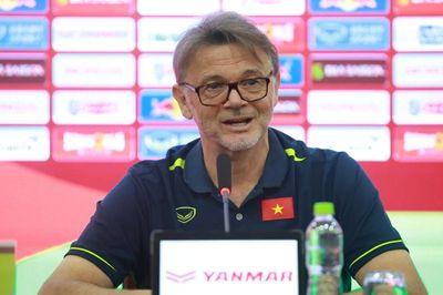 Huấn luyện viên Philippe Troussier: Tuyển Việt Nam quyết tâm gây bất ngờ trước Iraq