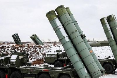 Rộ tin Nga chuyển hệ thống phòng không S-400 từ Kaliningrad tới Ukraine