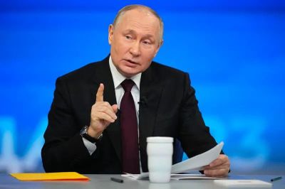 Công bố mức tín nhiệm mới của Tổng thống Putin