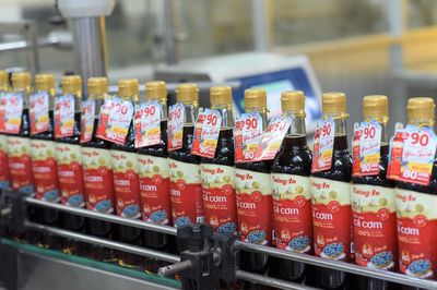 Kido đi bán nước mắm, hạt nêm