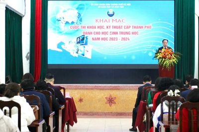 Khuyến khích học sinh nghiên cứu khoa học