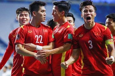 Tuyển Việt Nam sắp nhập tịch 8 cầu thủ?
