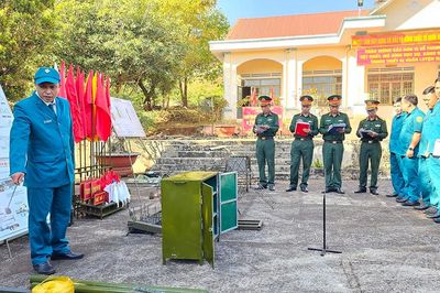 Pleiku: Hội thi vật chất, mô hình học cụ, sáng kiến, cải tiến trang-thiết bị huấn luyện
