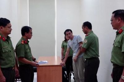 Bắt giữ người đàn ông Trung Quốc trốn truy nã quốc tế