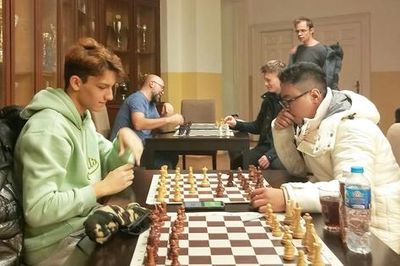 Phạm Trần Gia Phúc vô địch cờ vua Budapest, giành chuẩn Đại kiện tướng