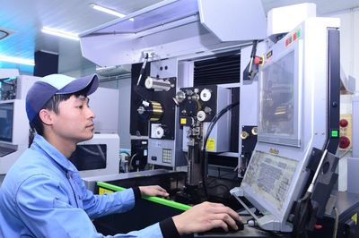 Kinh tế Thủ đô vượt khó, tạo đà tăng tốc
