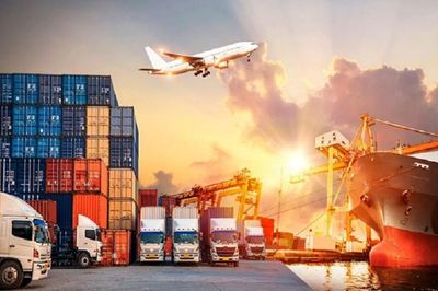 Xuất khẩu 'không nghỉ Tết', điện thoại các loại và linh kiện dẫn đầu về trị giá