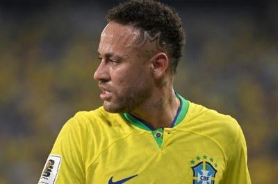 Hai điều kiện để Neymar trở lại đội tuyển Brazil