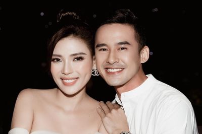 Thúy Diễm 'soạn đơn xin phép' chồng Lương Thế Thành khi đóng 'cảnh nóng'