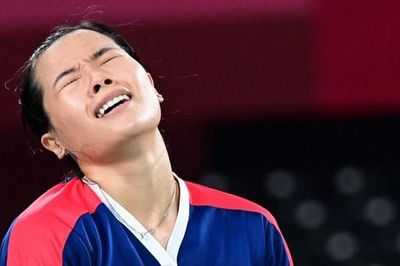 Thùy Linh đuối sức, thua tay vợt yếu hơn của Đài Bắc Trung Hoa