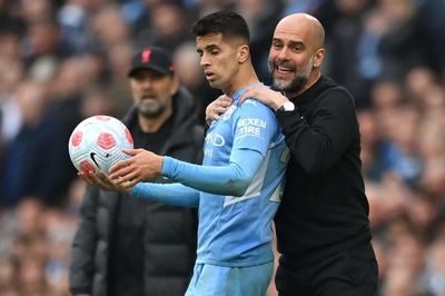 Tuyển billiard Việt Nam tạo lịch sử giành chức vô địch thế giới; Cancelo nổi nóng với Guardiola