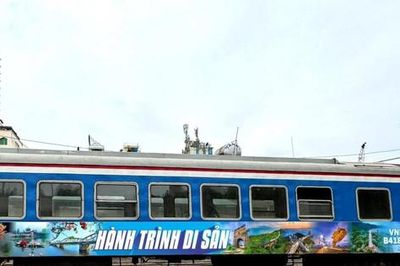 'Ngắm trước' đoàn tàu du lịch Huế - Đà Nẵng