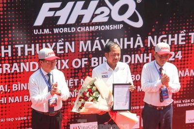 Việt Nam có Liên đoàn đua thuyền máy thể thao