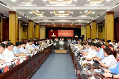 Hội nghị BCH Đảng bộ tỉnh lần thứ 18, khóa XVII (mở rộng)
