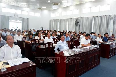 Long An học tập, quán triệt nội dung bài viết của Tổng Bí thư Nguyễn Phú Trọng