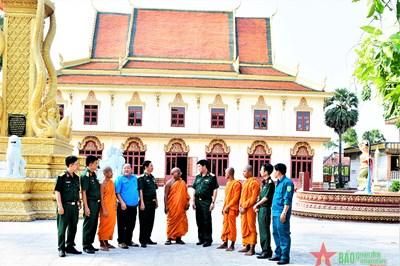Bồi dưỡng kiến thức quốc phòng và an ninh cho chức sắc, chức việc tôn giáo: Tạo cầu nối thêm 'tốt đời, đẹp đạo'