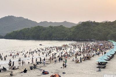 Du lịch Quảng Ninh và Hải Phòng 'thắng lớn' dịp nghỉ lễ 30/4 - 1/5