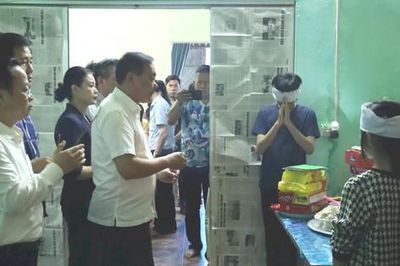 Lãnh đạo TP Hà Nội thăm hỏi gia đình nạn nhân vụ đổ tường làm 3 người ở Ba Vì tử vong