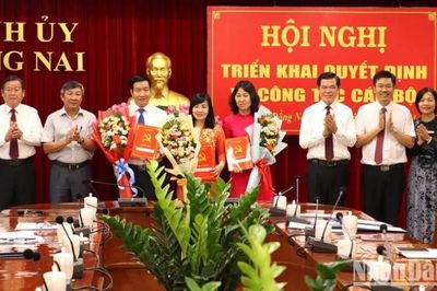 Bổ nhiệm, bầu và chuẩn y nhân sự nhân sự mới ở nhiều địa phương
