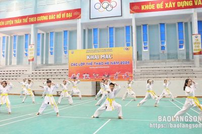 Khai mạc 10 lớp thể thao hè tại Trung tâm Huấn luyện và Thi đấu thể thao tỉnh