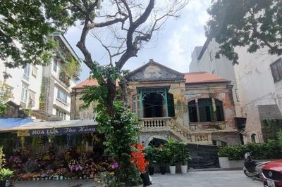 Hà Nội: Người mua đã nộp tiền, loạt cơ sở 'đất vàng' vẫn vướng mắc về thủ tục