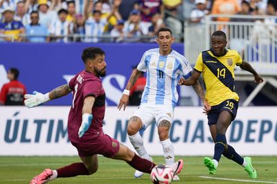 Phong độ đáng kinh ngạc của Di Maria
