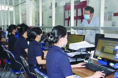 Thêm nhiều giám đốc doanh nghiệp bị hoãn xuất cảnh do nợ thuế, cần quy định mới phù hợp thực tiễn?