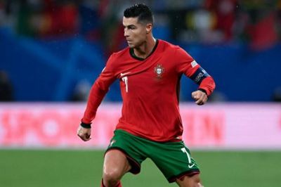 Khởi đầu tịt ngòi, rộ tin Ronaldo sẽ phải ngồi dự bị tại Euro 2024