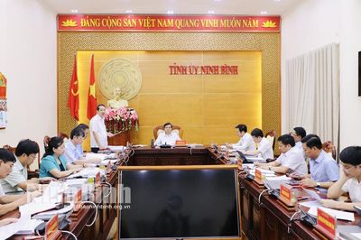 Hội nghị Ban Thường vụ Tỉnh ủy