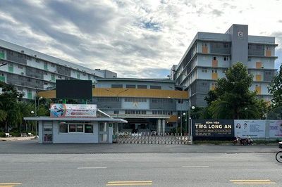 Giám đốc Bệnh viện sản nhi Long An trong vụ nợ lương 16 tỷ đồng bị hoãn xuất nhập cảnh