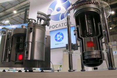 Mỹ âm thầm mua khối lượng kỷ lục uranium làm giàu từ Nga bất chấp lệnh trừng phạt