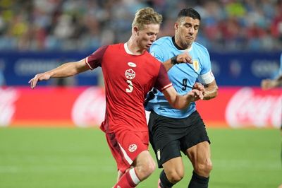 Suarez tỏa sáng phút 90+2, Uruguay khiến Canada 'ôm hận' sau loạt đá luân lưu nghẹt thở
