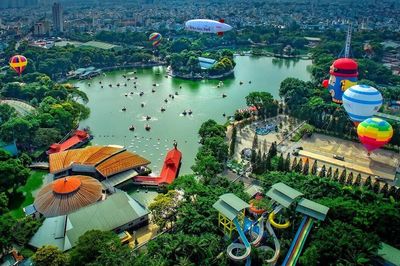 Bảng lương trăm triệu của sếp công viên nước Đầm Sen