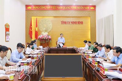Thường trực Tỉnh ủy triển khai nhiệm vụ trọng tâm công tác tháng 8