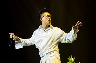Chông gai của Tuấn Hưng