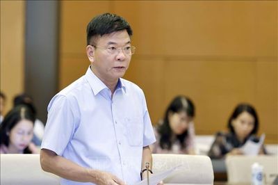Khắc phục bất cập trong Luật Bảo hiểm y tế