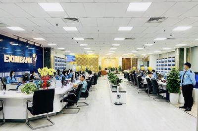 Cổ đông Eximbank chuẩn bị nhận cổ tức bằng tiền sau 10 năm