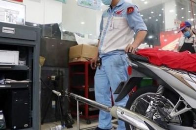 Quy trình đem xe máy đi kiểm định khí thải như thế nào từ năm 2025? Người đi xe máy cần nắm rõ!