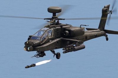 Ả Rập Xê Út mua hàng nghìn tên lửa 'hỏa ngục' Hellfire cho trực thăng AH-64