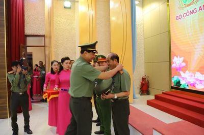 Công an Lâm Đồng nhất toàn đoàn Đại hội khỏe 'Vì An ninh Tổ quốc'