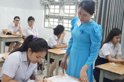 Tuyển sinh lớp 10: Đảm bảo đầu vào và nâng chất đầu ra - Bài 3: Để hướng nghiệp, phân luồng đi vào thực chất