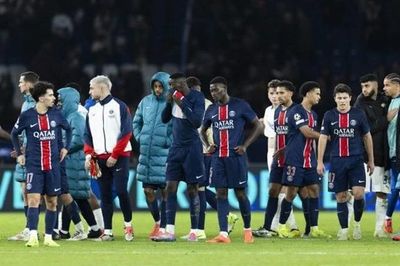 PSG gây thất vọng khi chia điểm với PSV trên sân nhà