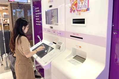 Rộng mở hành lang pháp lý, nhà băng gia tăng cho vay online