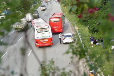 Yêu cầu Bộ Giao thông Vận tải rà soát loạt quy định liên quan tới 'xe dù, bến cóc' và tiêu chuẩn khí thải với xe cơ giới