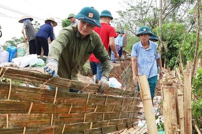 Hà Nội rốt ráo xử lý hàng loạt sự cố đê điều