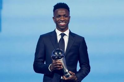 Vinicius Jr đoạt FIFA The Best 2024