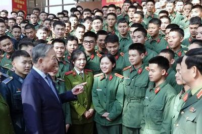 Tổng Bí thư Tô Lâm gặp mặt đại biểu thế hệ trẻ Quân đội