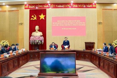 Đoàn kiểm tra 1352 của Bộ Chính trị làm việc tại Ninh Bình
