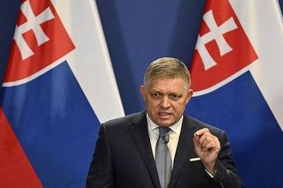 Slovakia đe dọa cắt điện Ukraine nếu trung chuyển khí đốt Nga dừng lại